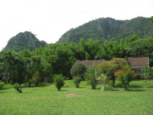 ที่ดินพร้อมบ้าน Khaoy Yai land and house